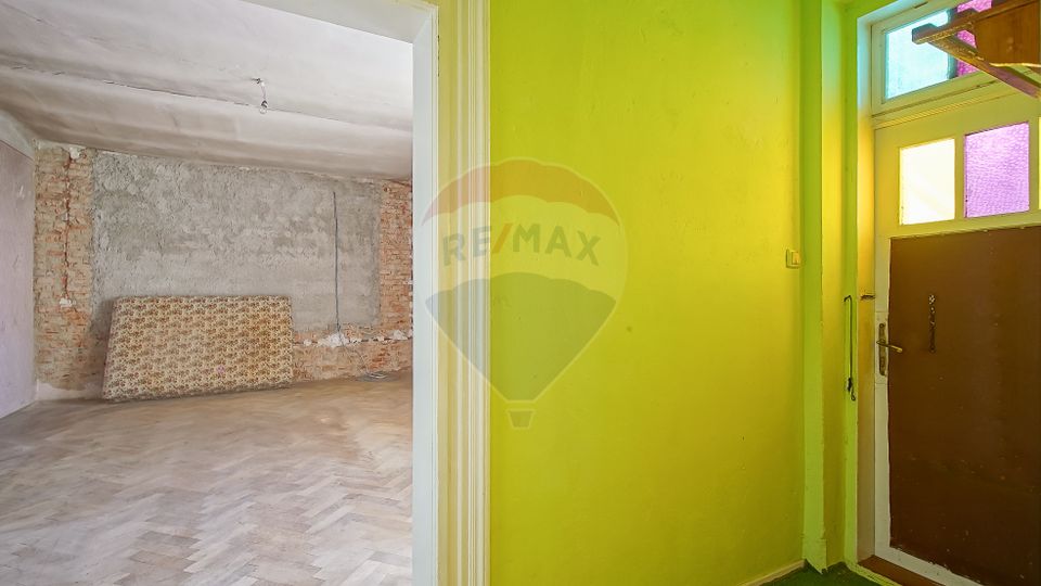 Oportunitate renovare Avram Iancu colț Nicopole