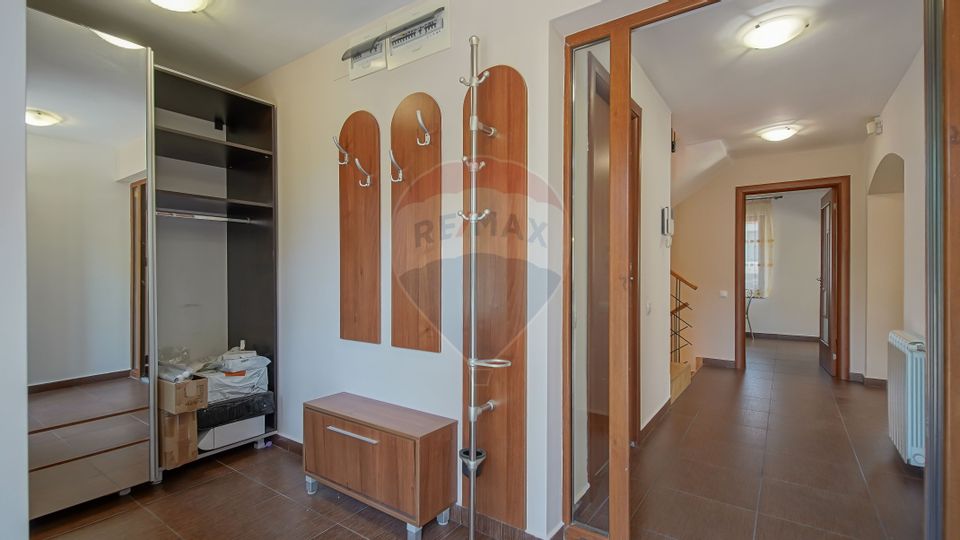 Comision 0 %! Casă de vânzare în zona Noua, Brașov!