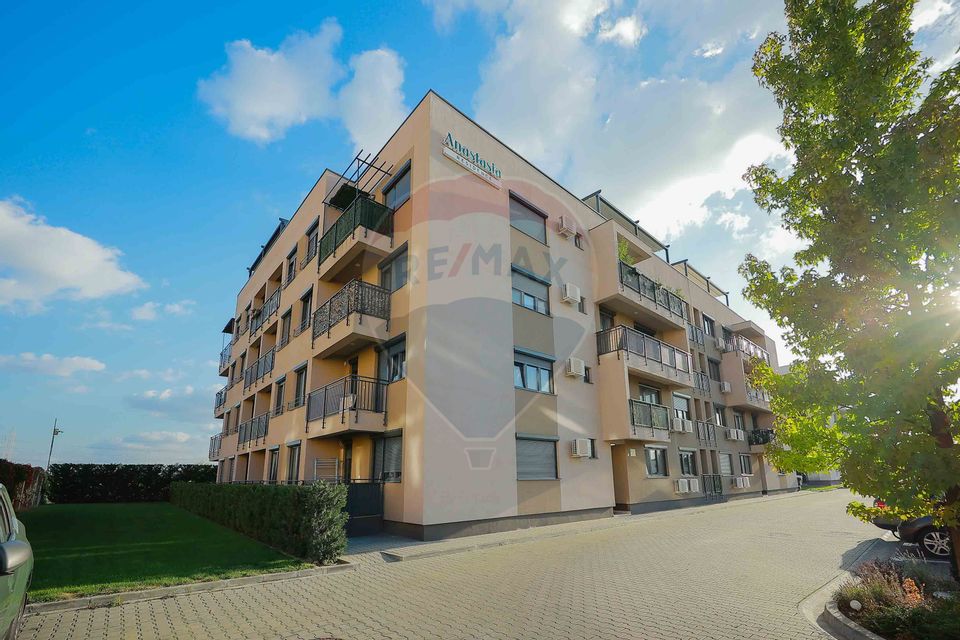 De vânzare, apartament cu 2 camere, cu parcare, în Anastasia Residence