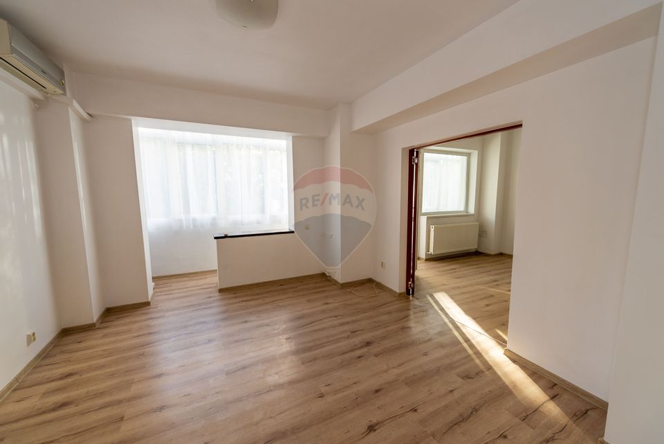 Apartament 2 camere Universitate, Vasile Lascar 33, bloc 1984