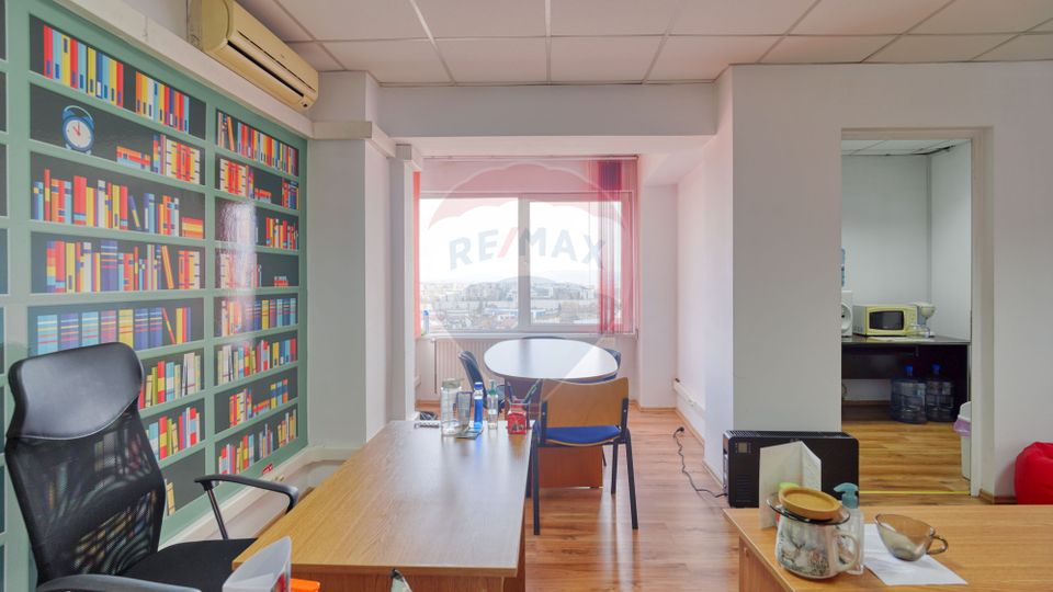 55sq.m Office Space for rent, Centrul Civic area