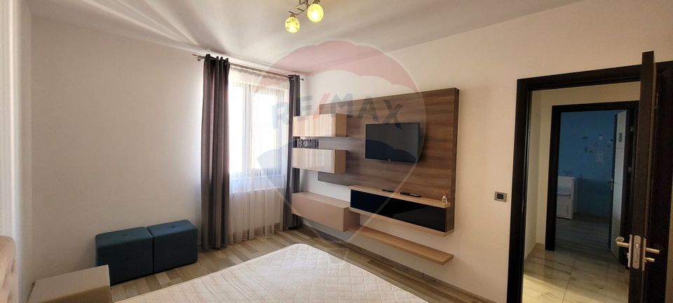 3 room Apartment for rent, Tractorul area