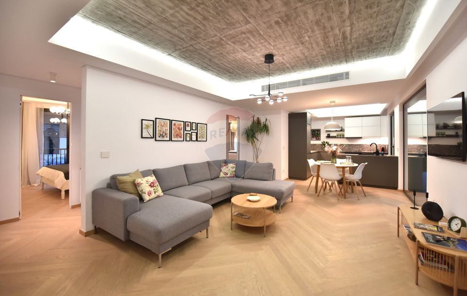 Vanzare Apartament 3 camere imobil 2024 | Piata Universitatii