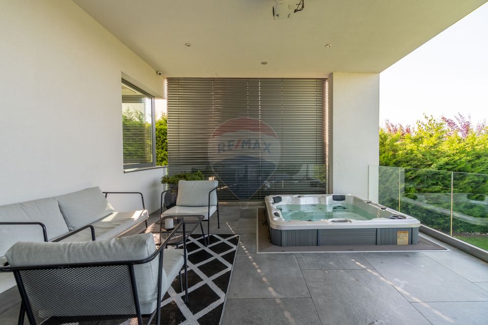 Casa de lux de vanzare in White House Residence