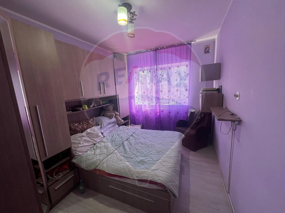 Apartament 2 camere în zona Comisariat