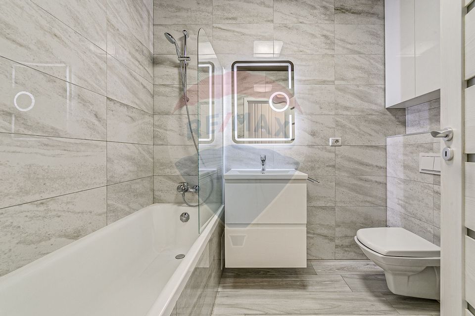 Apartament spațios cu terasa si vedere spre Mureș + loc de parcare