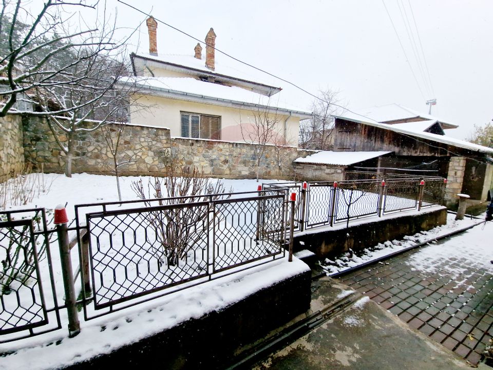 6 room House / Villa for sale, Central area