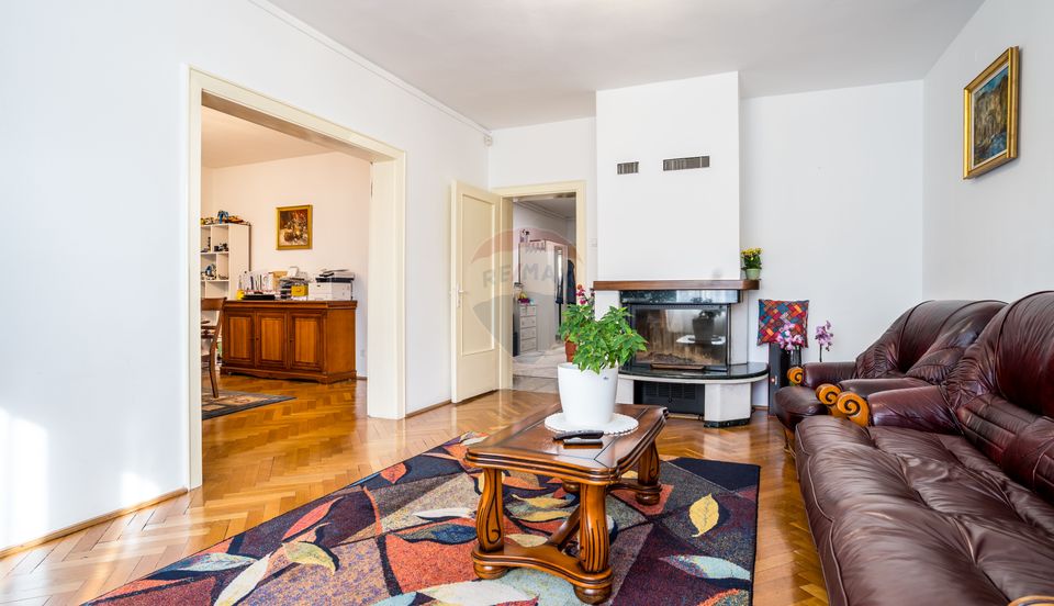 De vanzare apartament 4 camere in Grigorescu, imobil mic 3 apartamente