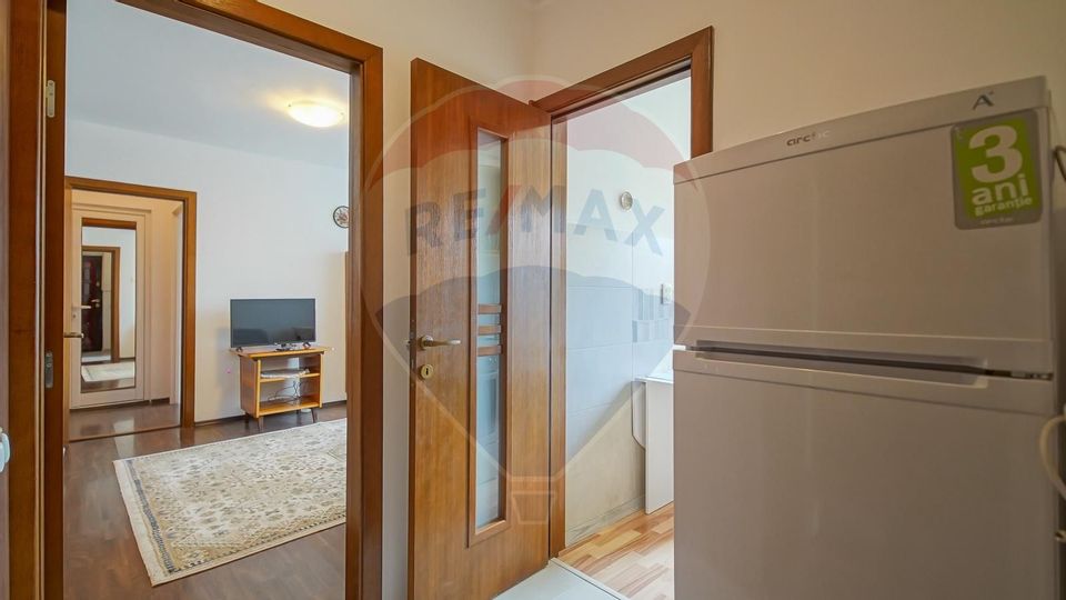 Apartament cu 2 camere de închiriat, bd. Vlahuta