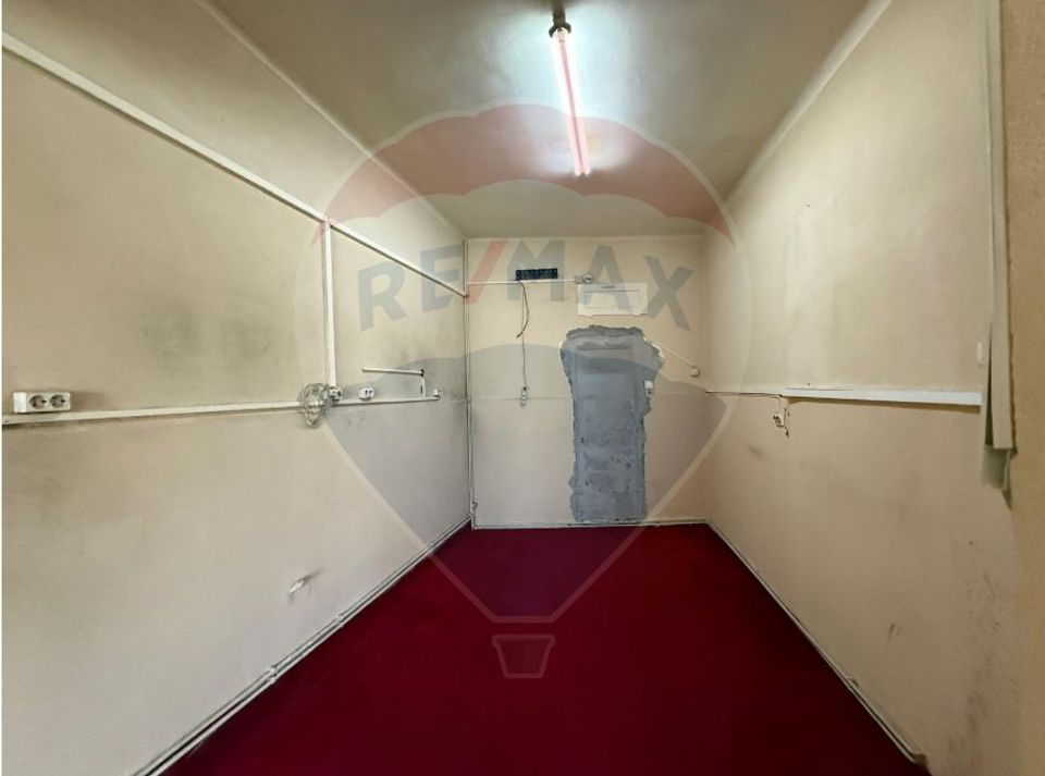 48sq.m Commercial Space for rent, Terezian area
