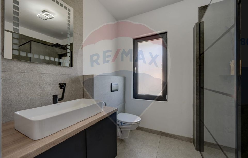 5 room House / Villa for sale