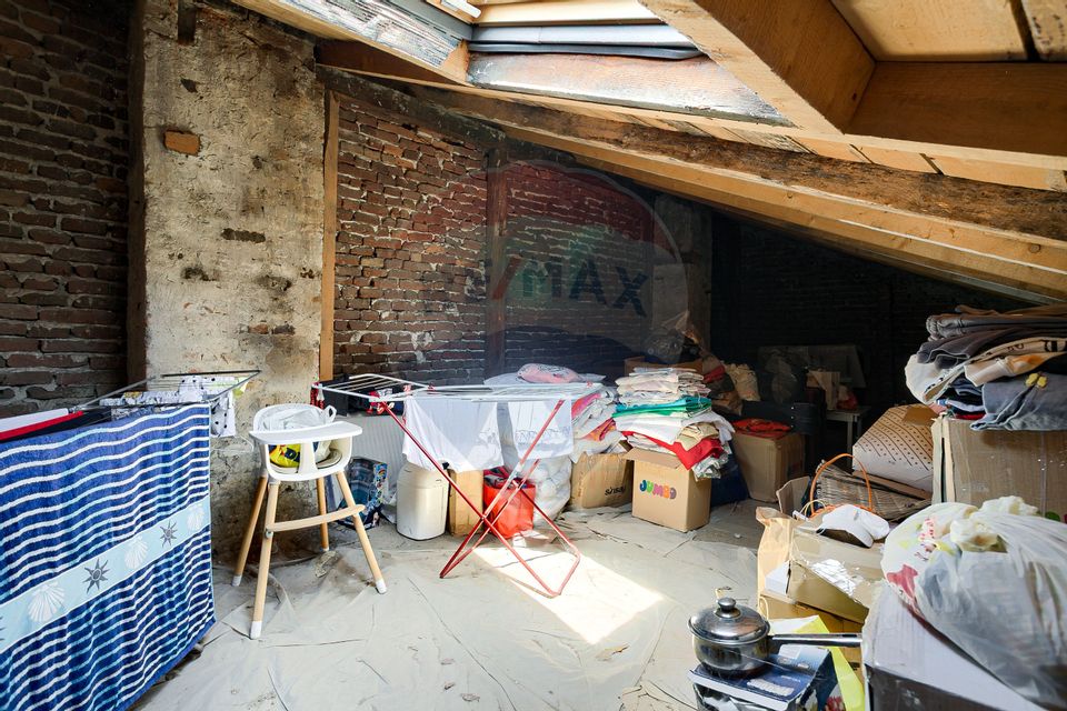 Apartament cu 2 camere de vânzare în zona Ultracentral