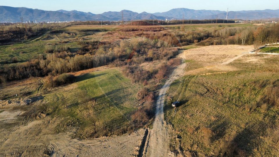 Teren 5783 mp Satu Nou de Jos / Strada Principala