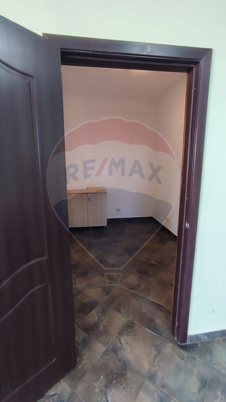 150sq.m Commercial Space for rent, Nord area