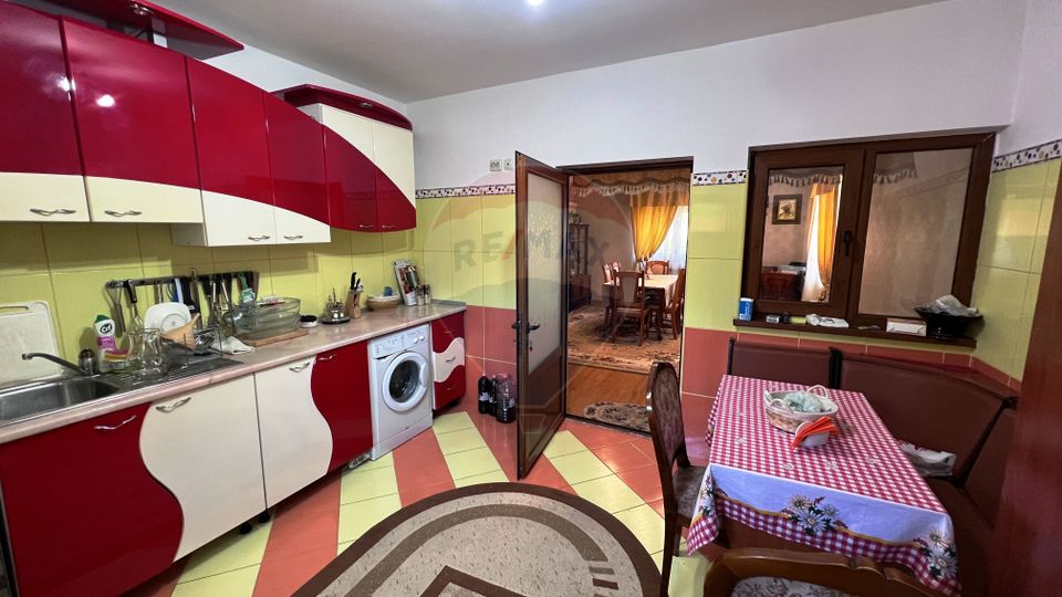 Pensiune de vânzare, cu potential– zona Bariera Traian, Galați