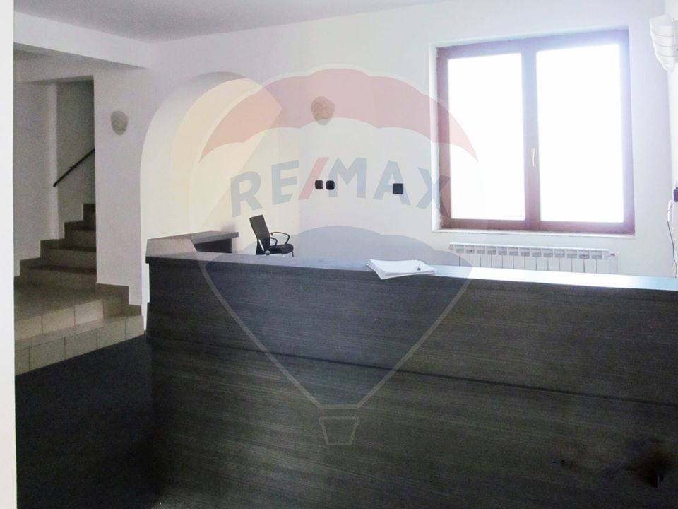 280sq.m Commercial Space for rent, Central area