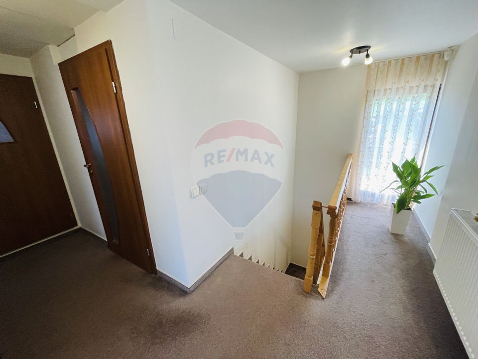 6 room House / Villa for sale