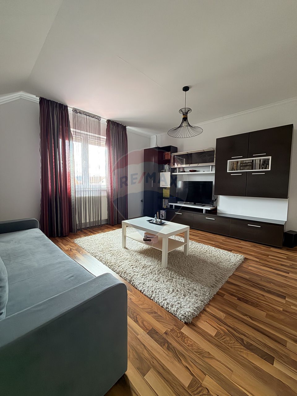 5 room House / Villa for sale