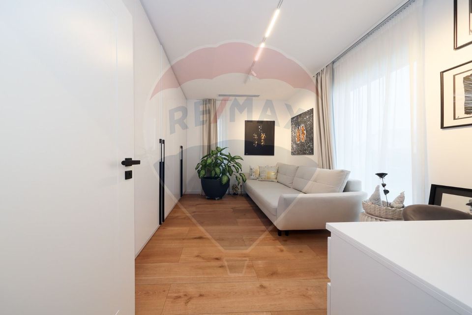 Casă  prima utilizare  -  4 camere teren 467