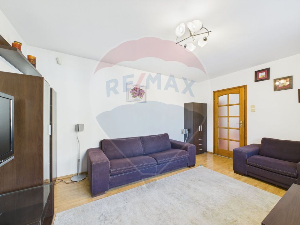 Apartament 4 camere de inchiriat, Piata Minis, Metrou Titan, Parc IOR