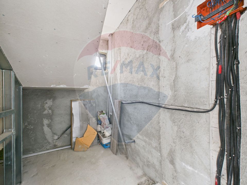 Casa moderna cu 4 camere de vanzare - Zona Ganeasa - Moara Domnesca