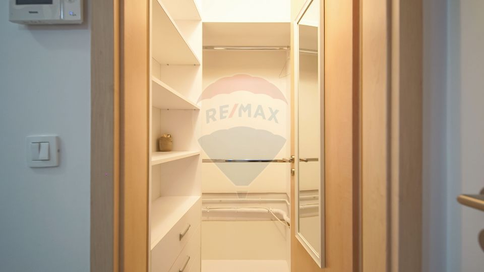 2 room Apartment for rent, Tractorul area