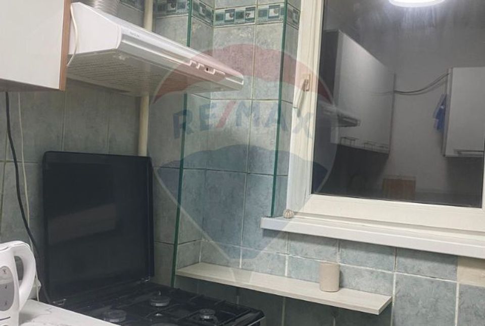 Garsonieră de vânzare complet mobilată