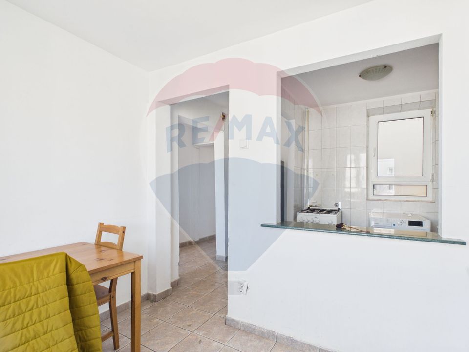 Apartament 4 camere cu vedere superbă la Lacul Tei