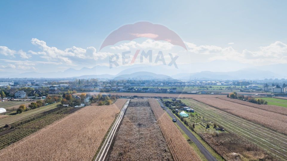 Teren Brasov -Strada Aron Pumnul, 520-1040-2600 mp, 5 loturi