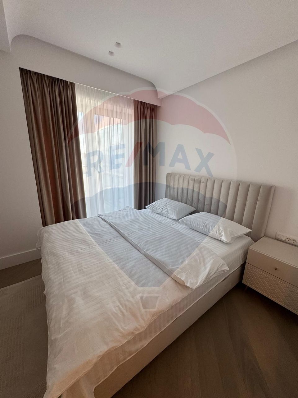 DE INCHIRIAT Apartament 3 camere – Cortina 126, Iancu Nicolae