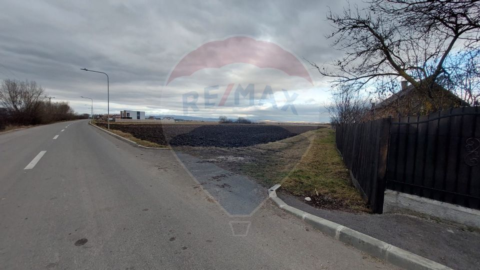 LAND FOR REAL ESTATE DEVELOPMENT -11,141sqm Brasov / Bârsei Street