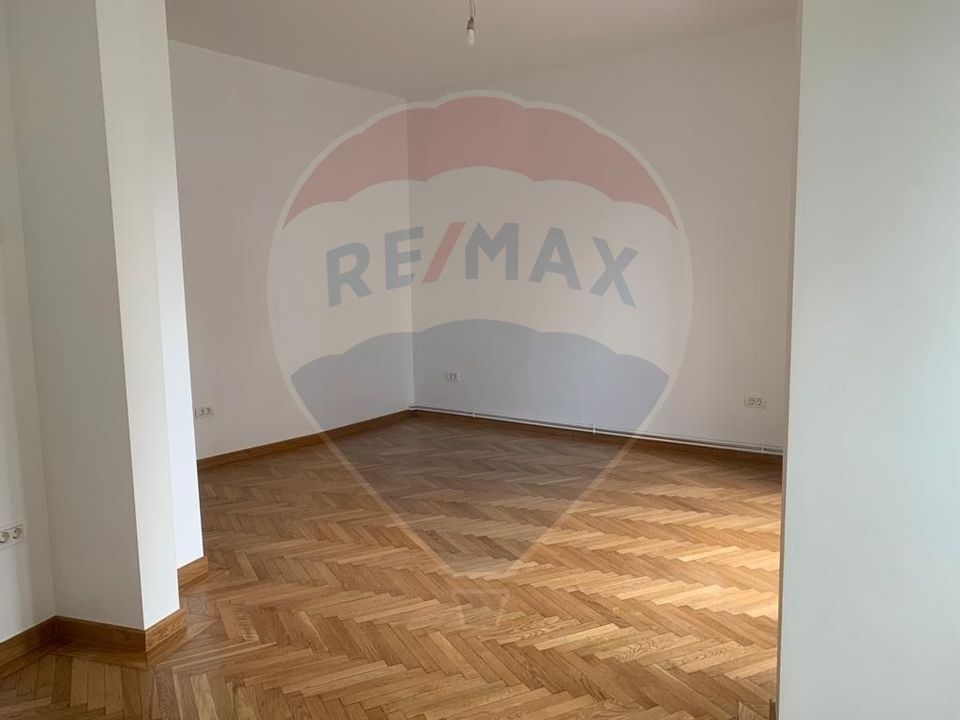 3 room Apartment for rent, Gara de Nord area