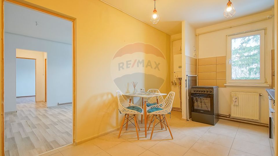 !! REZERVAT !! Apartament 2 camere cu vedere spre Tâmpa – Str. Saturn