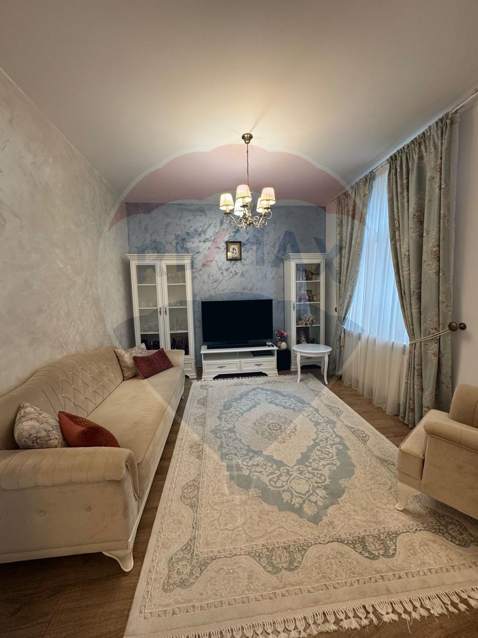 Casă stil boieresc,zona centrala, teren 450mp, comision zero