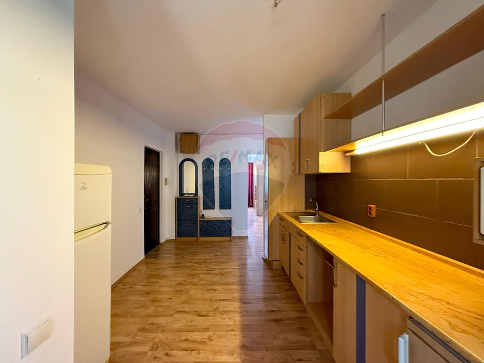 Apartament spațios de 2 dormitore + living open space