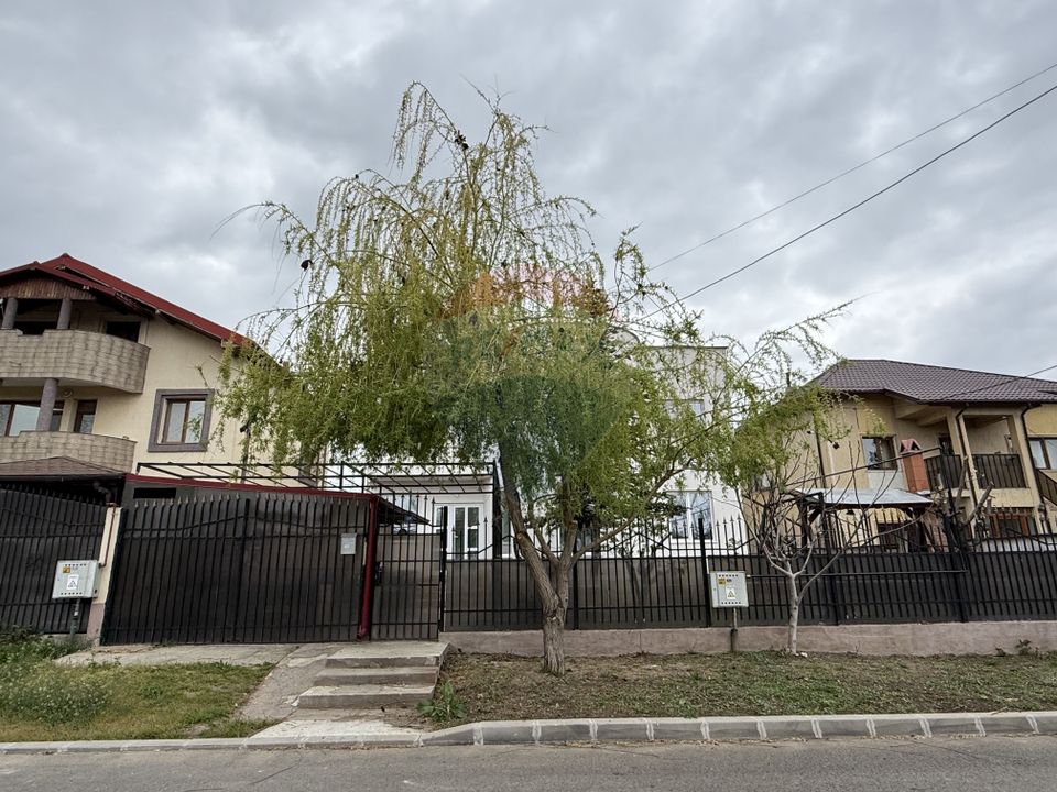 6 room House / Villa for sale, Sud area