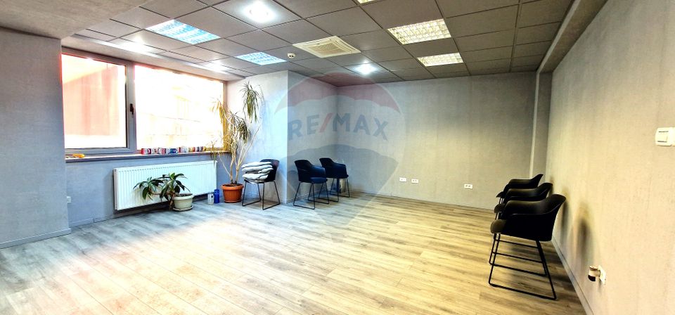 70sq.m Office Space for rent, Centrul Civic area