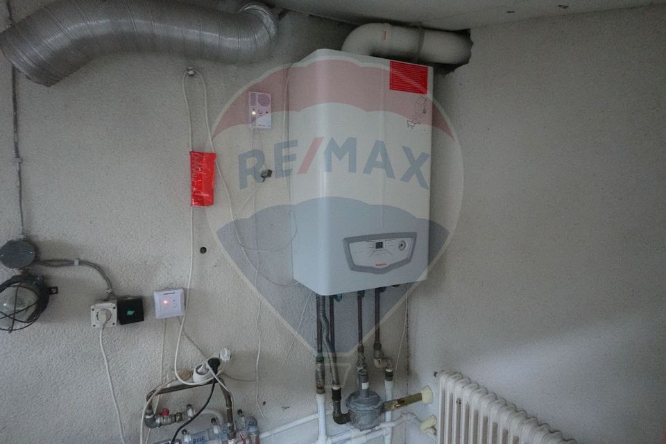 11 room House / Villa for sale