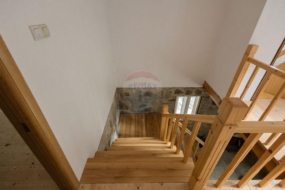 Land 30,283sqm Cazaci / Strada Principala DC 135