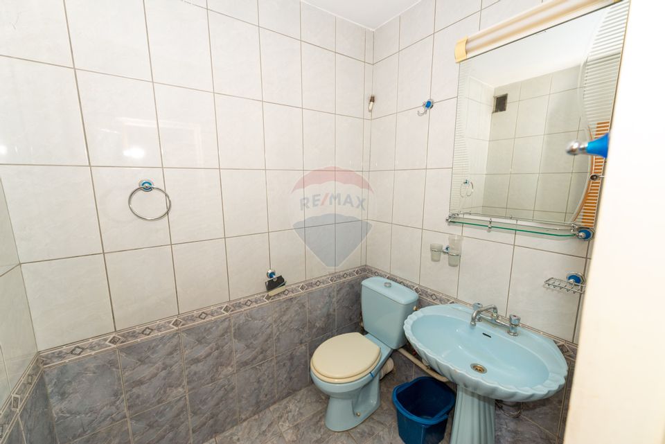 Apartament 3 camere + boxa de vanzare, Panduri, Marriott, 4 balcoane