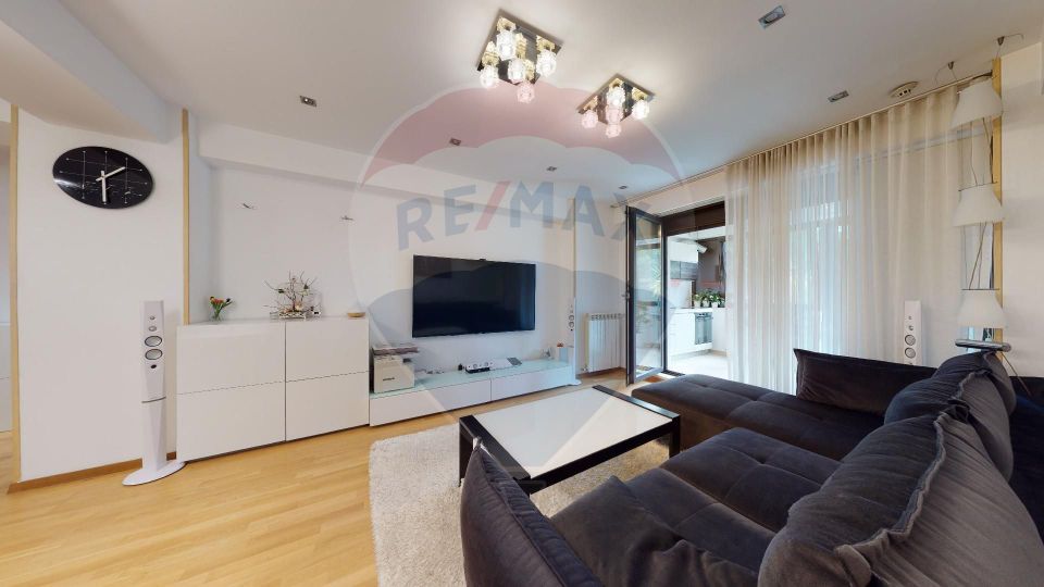 Apartament 2 camere cu gradina garaj si boxa de vanzare Iancu Nicolae