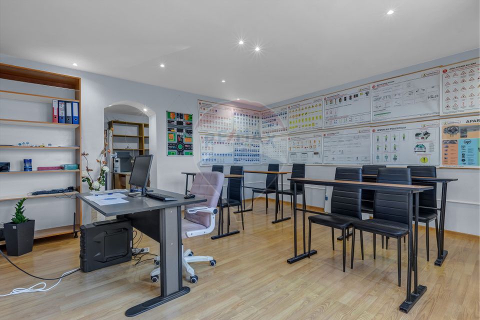 8 room House / Villa for sale, Ultracentral area