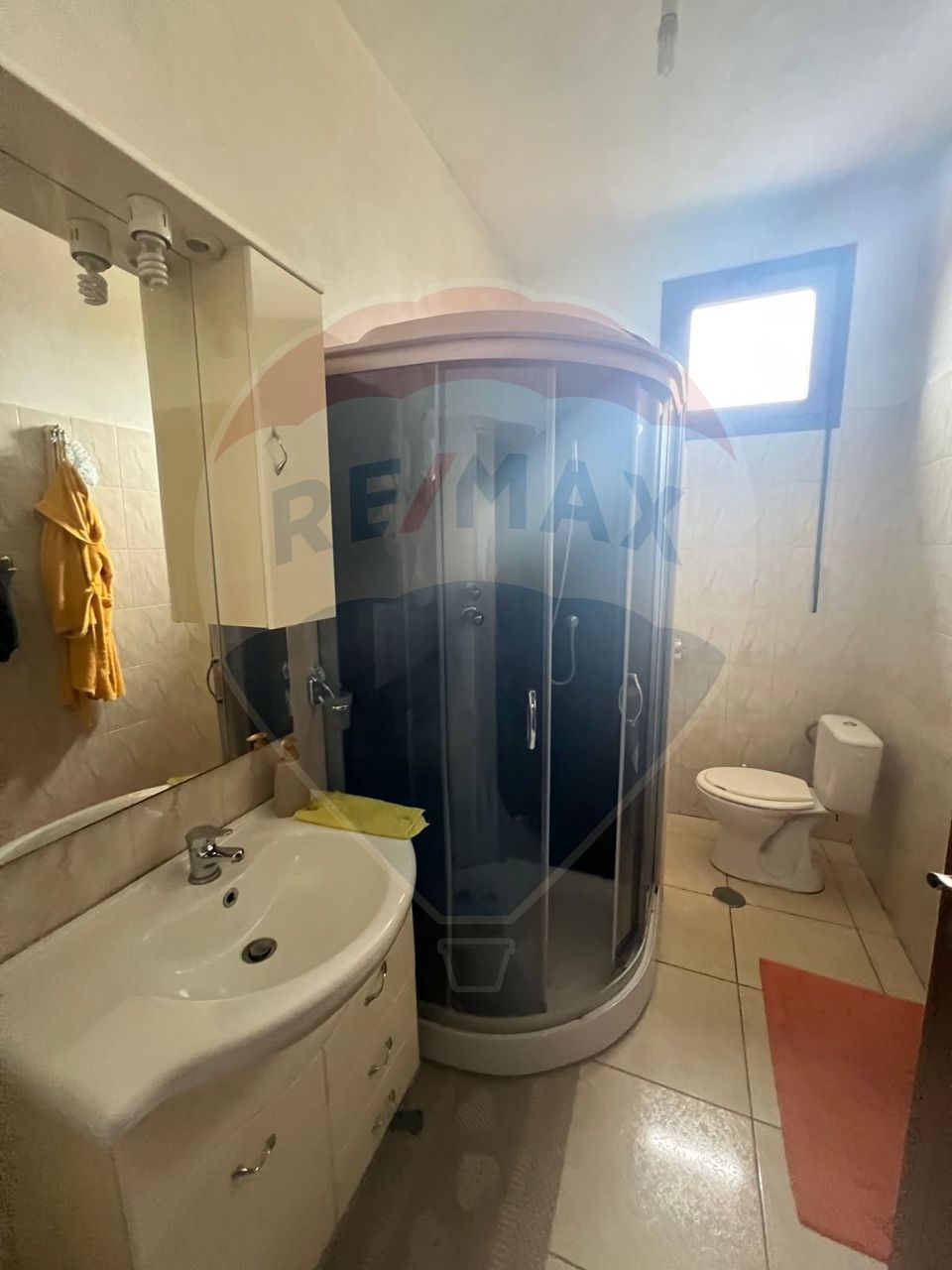 6 room House / Villa for sale