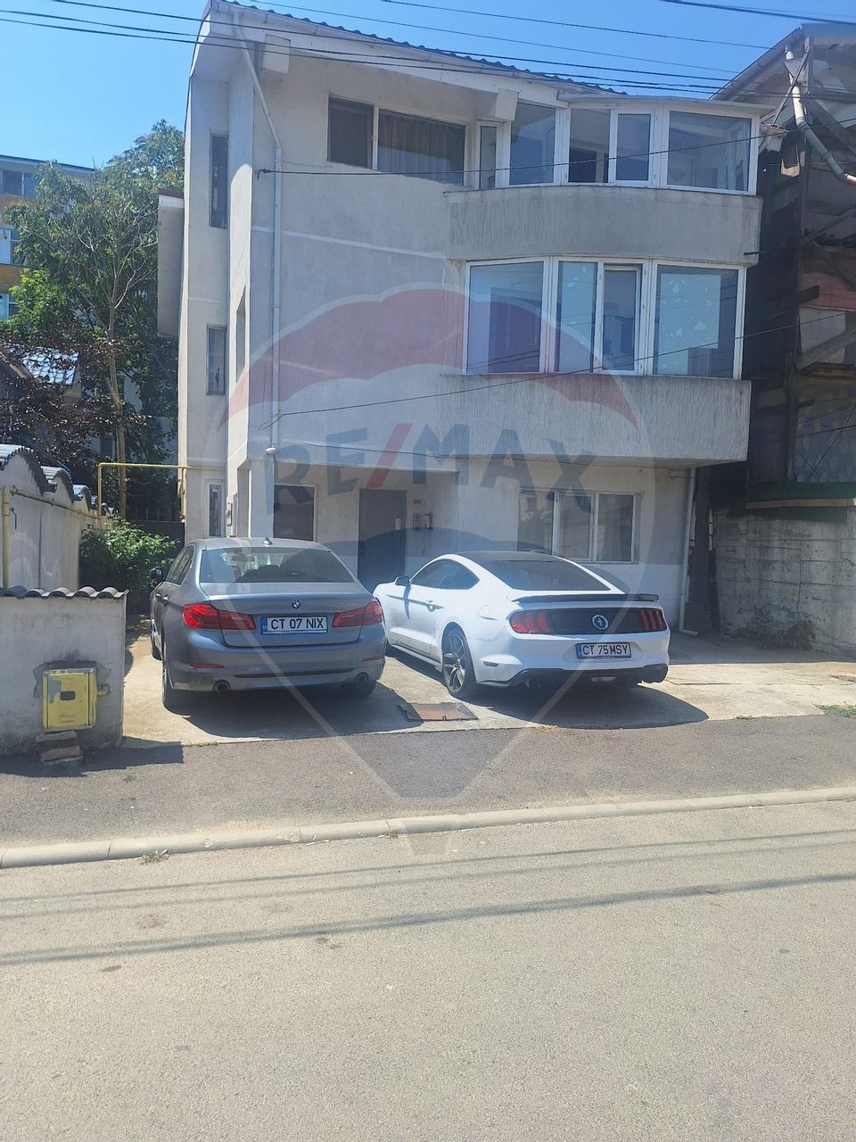 Apartament cu 3 camere de vanzare in Constanta -Km5