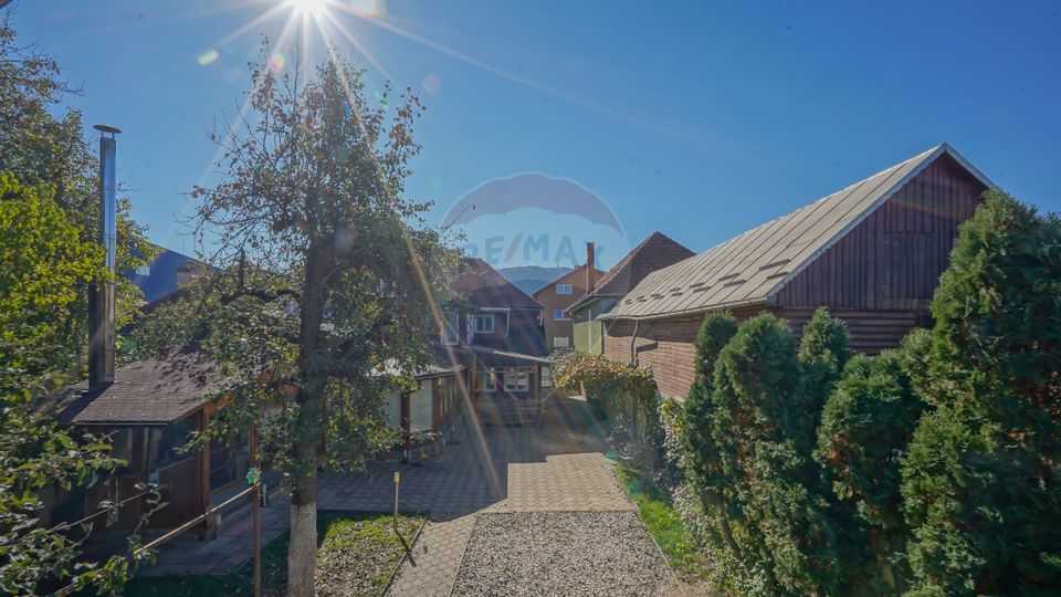 7 room House / Villa for sale, Aurel Vlaicu area