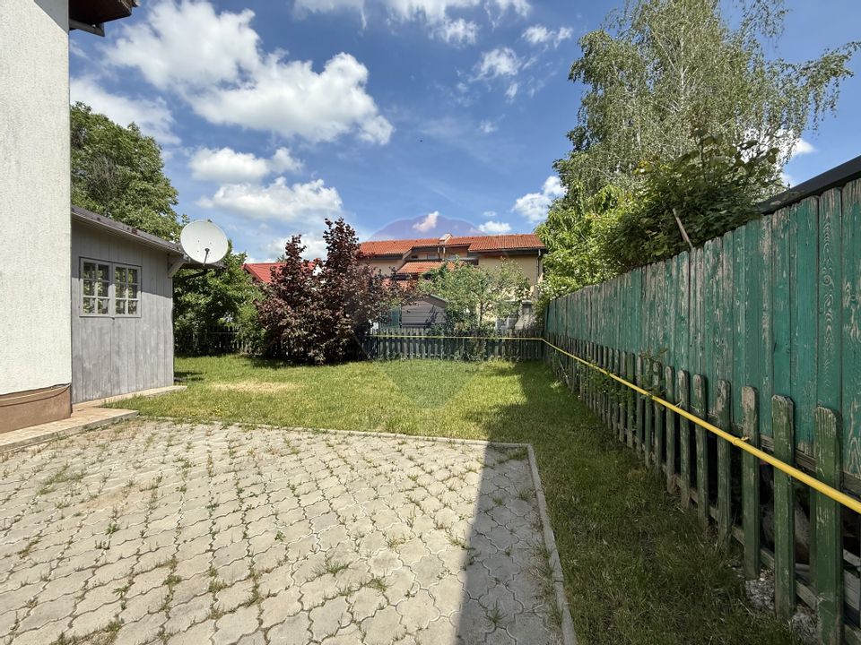 De vanzare | Casa 3 dormitoare nemobilata | Azur