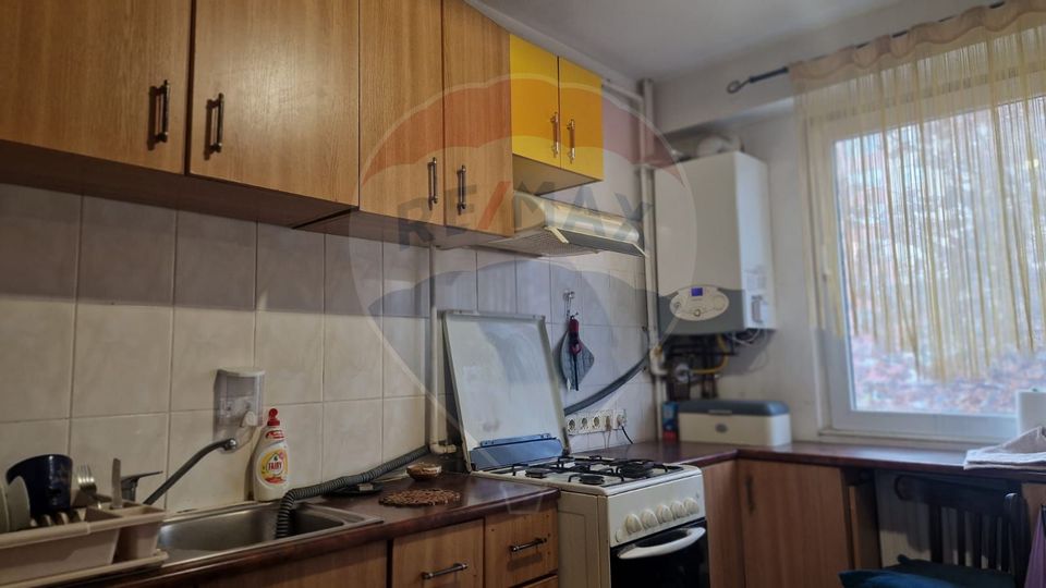 Apartament cu 4 camere de închiriat/ pet friendly/ cazare muncitori