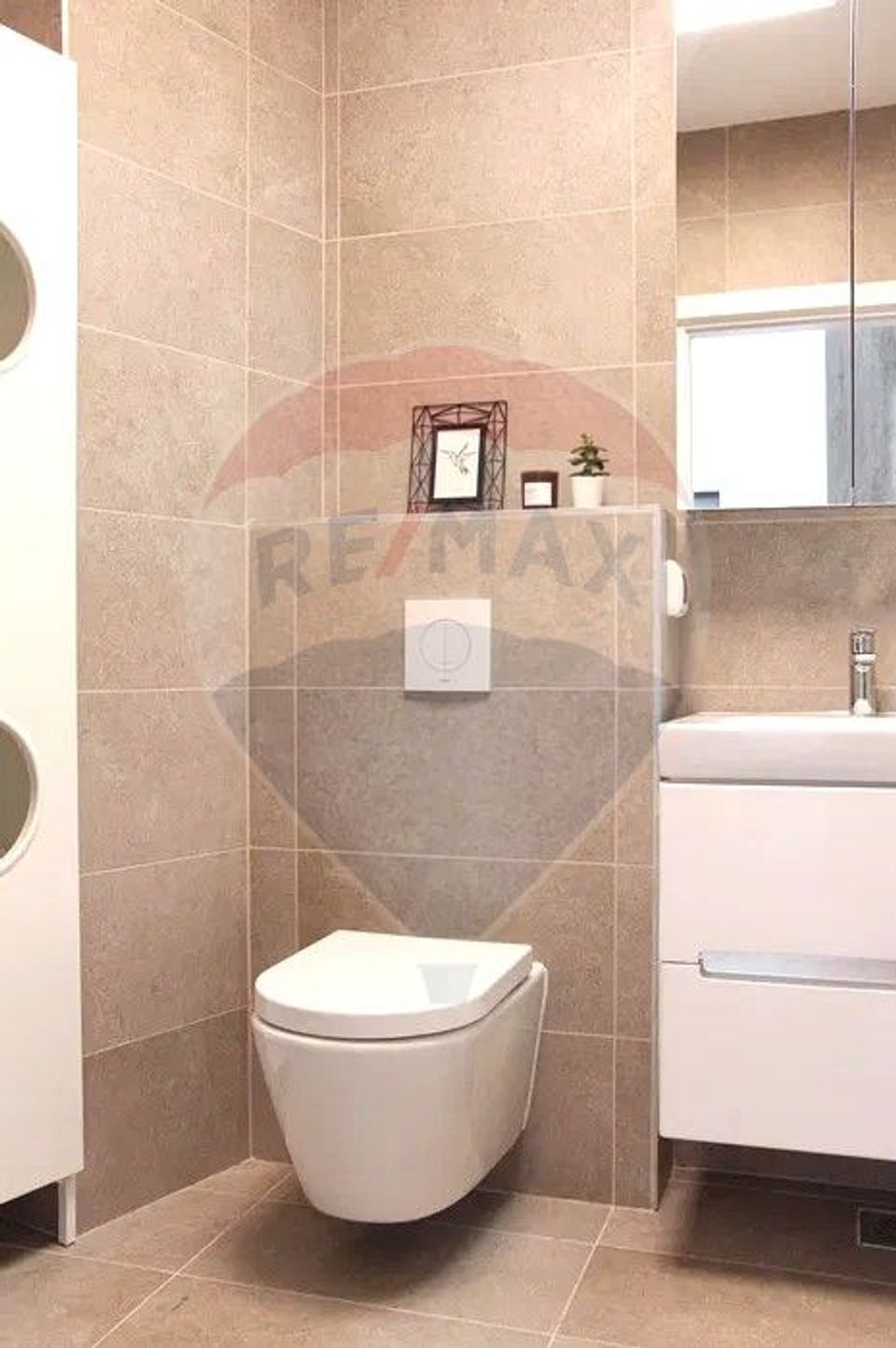 Apartament premium cu 2 camere de inchiriat in zona Semicentral