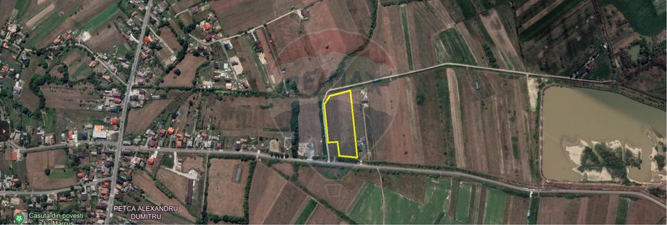 Land 7,631sqm Sacalaseni / Strada Europei