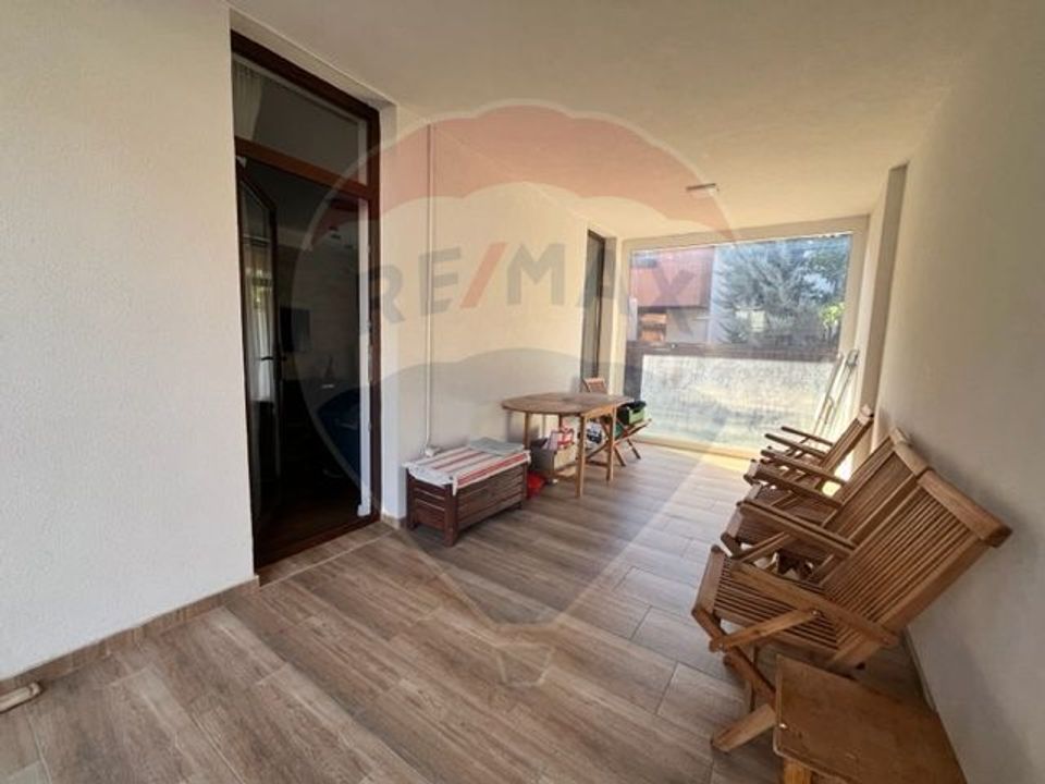 Inchiriere  Vilă cu 4 camere în zona Matei Millo